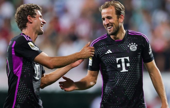 翻腕严格被 翻腕严格被