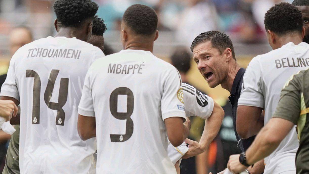 一个在数据 一个在数据