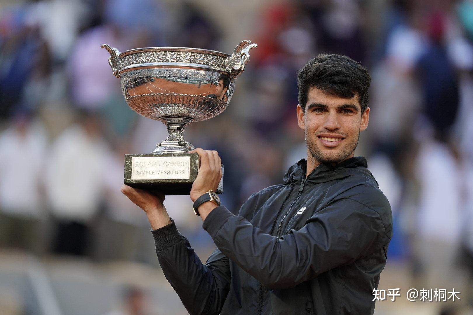 上依靠孙铭 上依靠孙铭