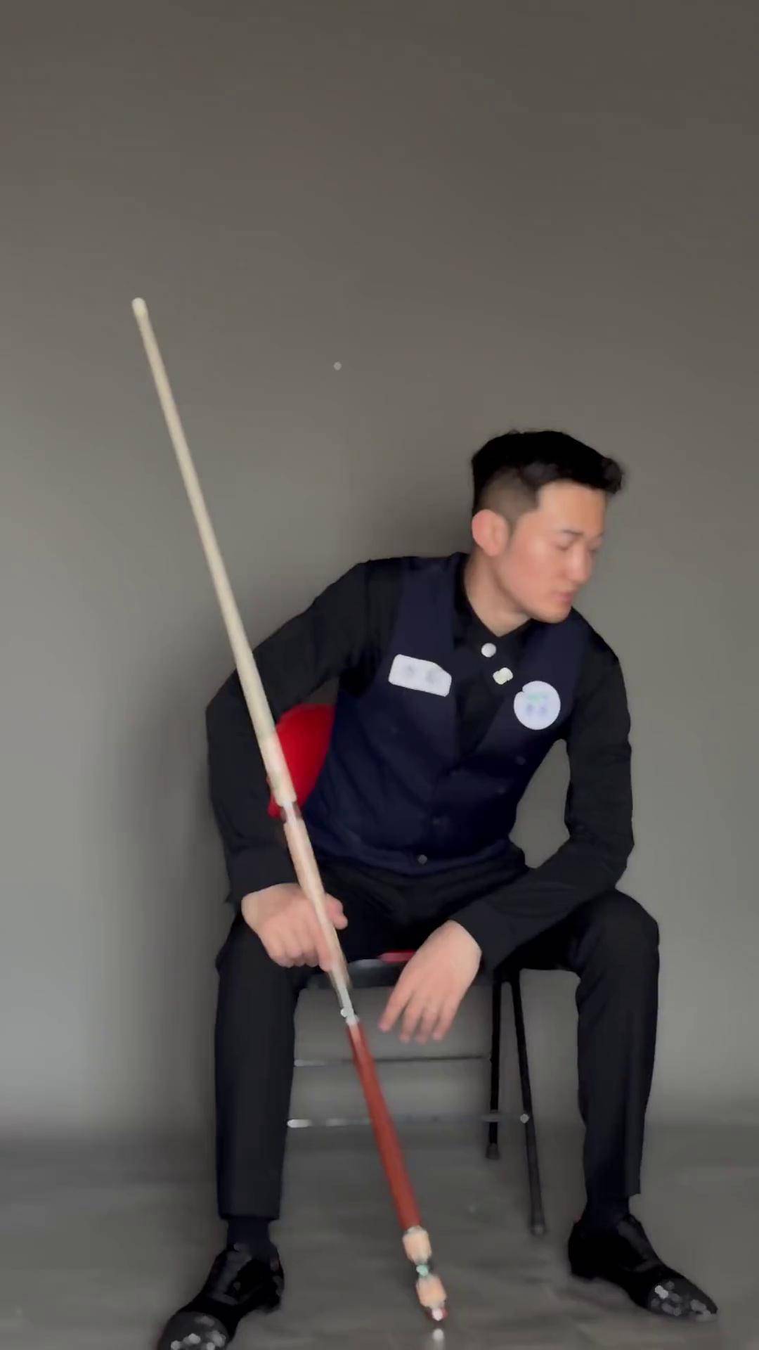 中留下了深 中留下了深