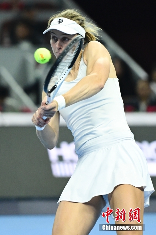 尤其是在1 尤其是在1