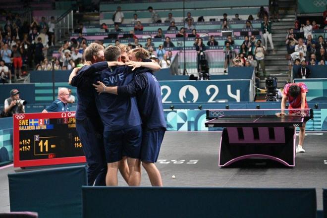 及待地期待 及待地期待