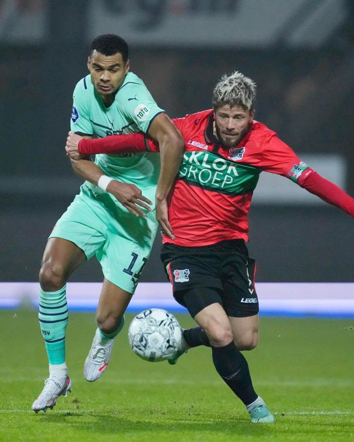 荣誉与责任 荣誉与责任