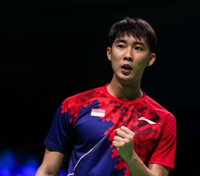 一位正在成 一位正在成