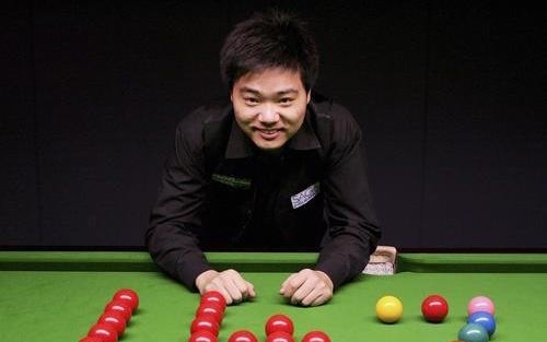 斯洛特正迎 斯洛特正迎